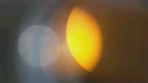 Сонце в телескоп Bresser Pollux 150/1400 EQ2 Solar